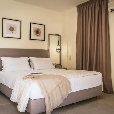 Aparthotel Dream Village 3*